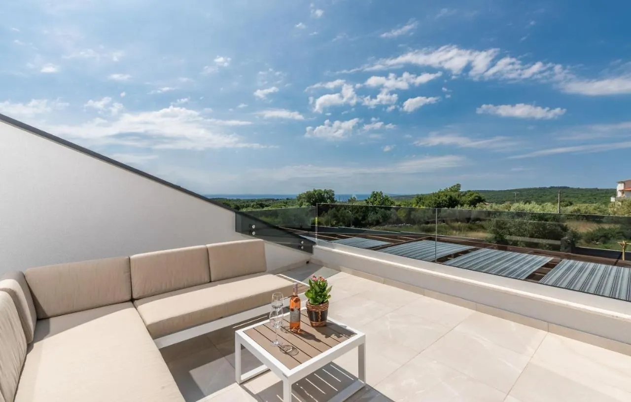 A Lovely Poolside Villa In Krnica Ideal For Family